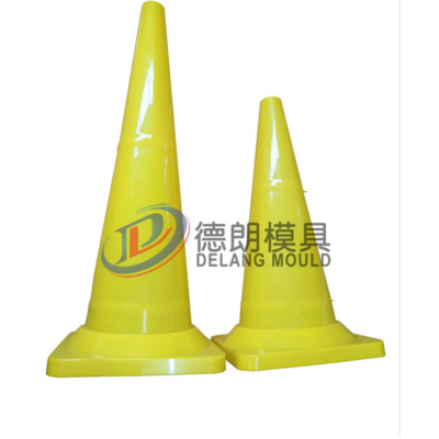 Traffic facility mould